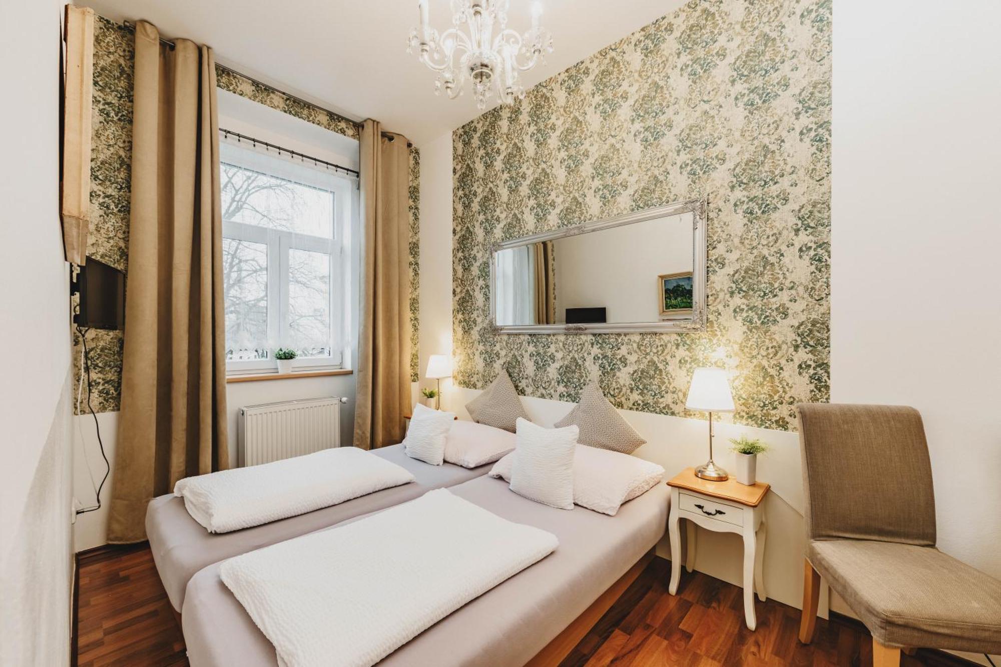 Grand Tabor Hotel Екстериор снимка